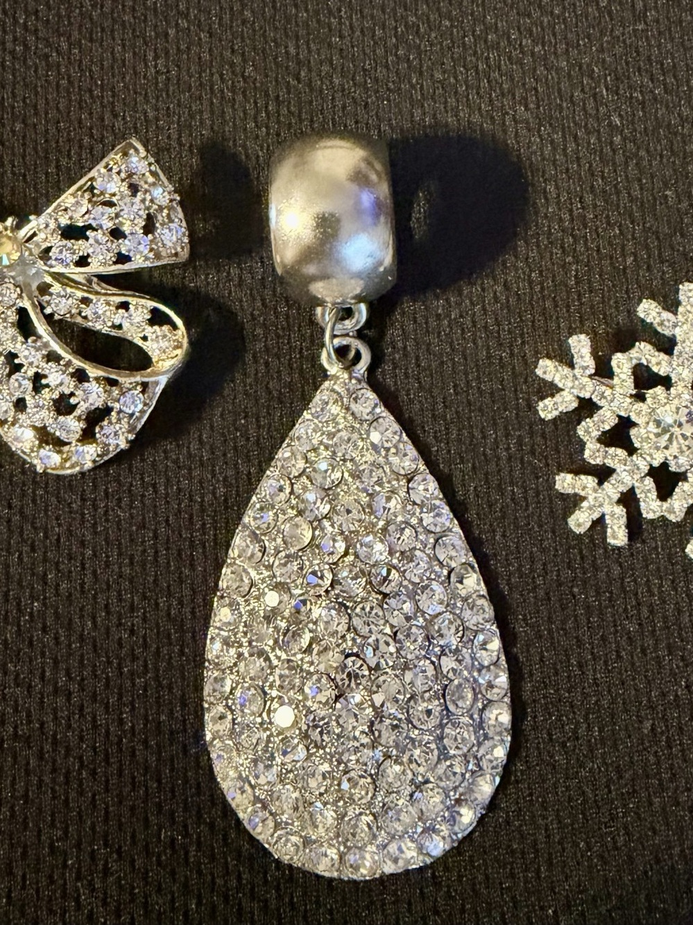 Rhinestone Jewelry Set in Silver Like New